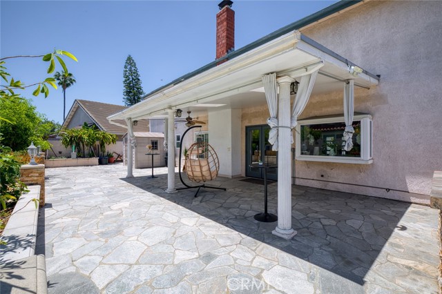 2160 S Hammatt, Anaheim CA: https://media.crmls.org/medias/c40308ee-45ec-4454-82c0-b382e4118b8d.jpg