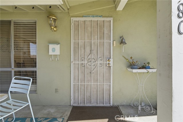 2 Bed Home for Sale in Newhall, California
