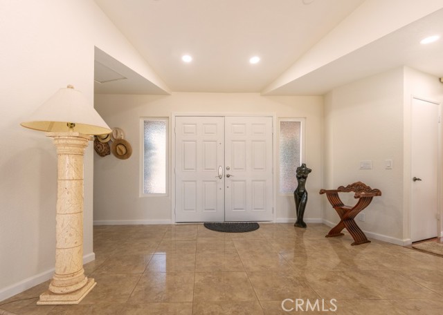 Detail Gallery Image 14 of 40 For 6796 Rolling Hills Dr, Riverside,  CA 92505 - 3 Beds | 2 Baths