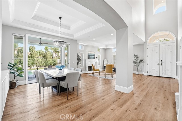 Detail Gallery Image 7 of 47 For 5489 E Suncrest Rd, Anaheim Hills,  CA 92807 - 4 Beds | 4/1 Baths