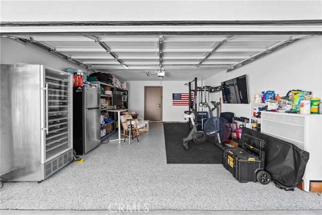 2408 Ives Lane, Redondo Beach, California 90278, 3 Bedrooms Bedrooms, ,Residential,Sold,Ives,SB21202682