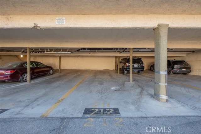 Detail Gallery Image 21 of 27 For 18350 Hatteras St #167,  Tarzana,  CA 91356 - 2 Beds | 2 Baths