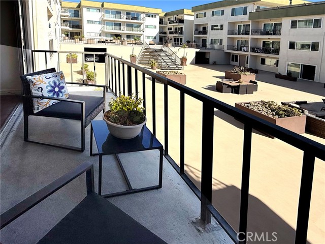 1600 Ardmore, Hermosa Beach, California 90254, 2 Bedroom Bedrooms, 0 ,1 BathroomBathrooms,Residential,For Sale,Ardmore,0,SB26186654