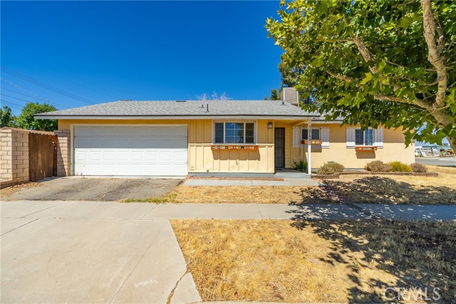 Detail Gallery Image 1 of 28 For 38749 22nd St, Palmdale,  CA 93550 - 4 Beds | 2 Baths