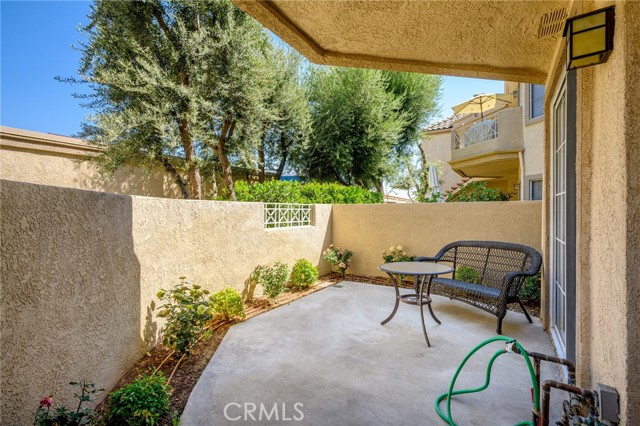 23735 Del Monte Drive, Valencia CA: https://media.crmls.org/medias/c4087952-a150-4217-ba48-8b991f682a1e.jpg