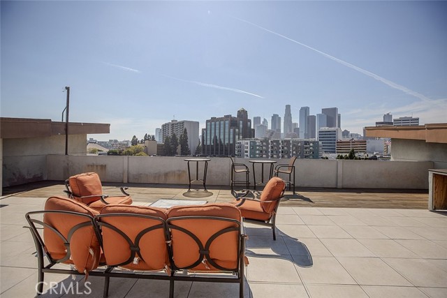 100 S Alameda Street, Los Angeles CA: https://media.crmls.org/medias/c408d101-695b-487d-903d-0e958488d1dd.jpg