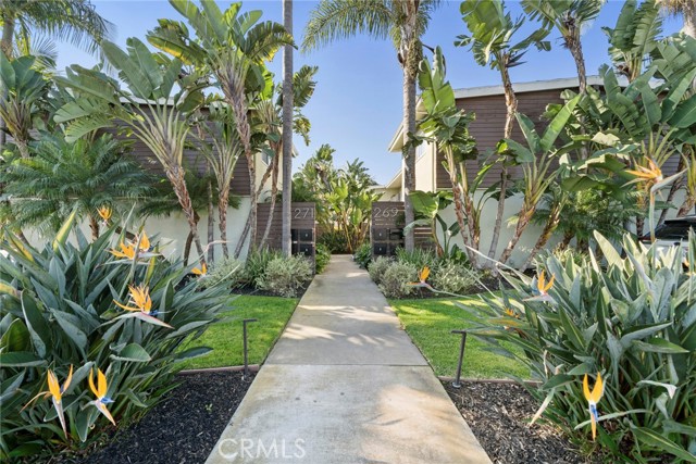 Detail Gallery Image 19 of 20 For 271 16th Pl #D,  Costa Mesa,  CA 92627 - 2 Beds | 1 Baths