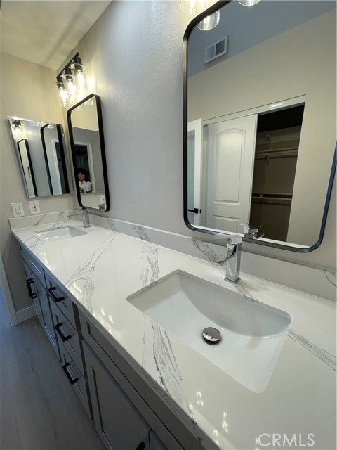 5586 Orange Avenue, Cypress CA: https://media.crmls.org/medias/c409940b-a669-4b1d-8ddc-45160795850f.jpg