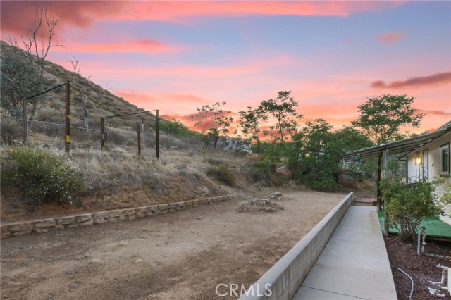 27255 Vista Avenue, Perris CA: https://media.crmls.org/medias/c409b2ac-0390-4c4c-a244-98924146994f.jpg