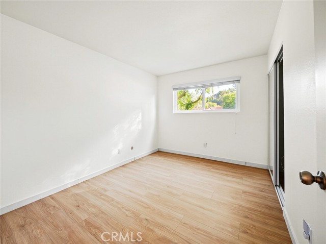 27564 Rondell photo 22