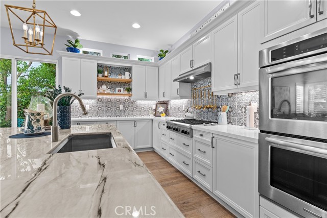 2 Kennedy Court, Coto de Caza CA: https://media.crmls.org/medias/c409c77d-eb94-46e4-b4e2-8dc78ed3a11d.jpg