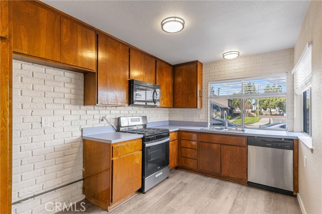 Detail Gallery Image 8 of 37 For 720 Windwood, Walnut,  CA 91789 - 2 Beds | 1 Baths