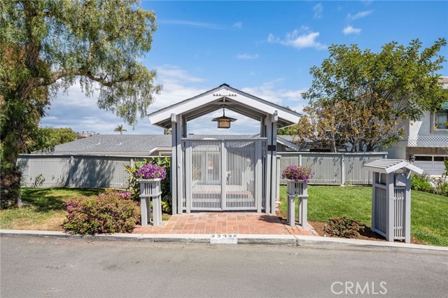 33932 Granada Drive, Dana Point CA: https://media.crmls.org/medias/c40a85b8-f539-459b-9cd4-c3dc9ed9ca53.jpg