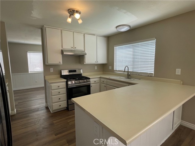 Detail Gallery Image 6 of 23 For 1156 Millstream Ln, Corona,  CA 92880 - 4 Beds | 3 Baths