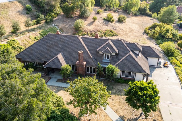 2945 Steeplechase Lane, Diamond Bar CA: https://media.crmls.org/medias/c40b6445-aa8a-4beb-a3ae-6d7e28adf138.jpg