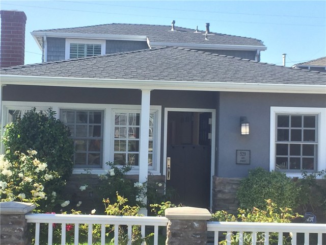 Detail Gallery Image 1 of 50 For 529 21st St, Manhattan Beach,  CA 90266 - 4 Beds | 3 Baths