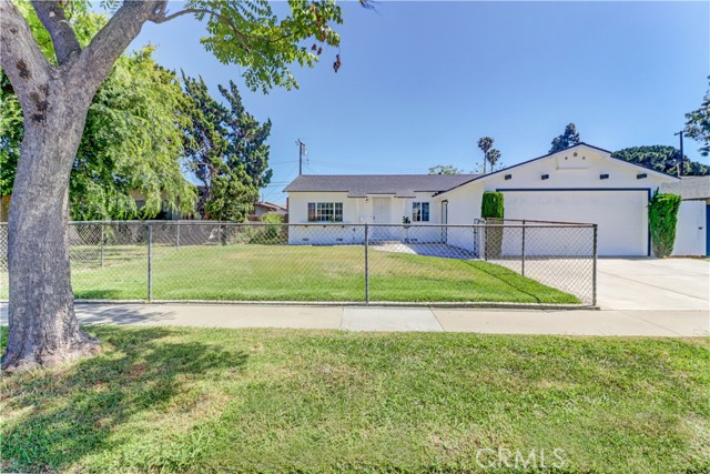 Detail Gallery Image 2 of 48 For 10612 Ketch Ave, Garden Grove,  CA 92843 - 3 Beds | 1/1 Baths