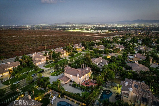 5506 Carriage Place, Rancho Cucamonga CA: https://media.crmls.org/medias/c40f3d35-9413-4557-876a-2e43177ffcef.jpg