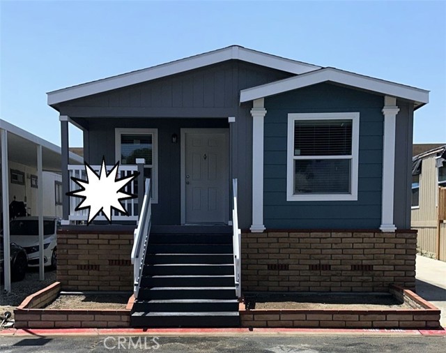 350 San Jacinto Avenue, Perris CA: https://media.crmls.org/medias/c40f4bd5-16a6-4496-983e-2b6a36e91dc9.jpg