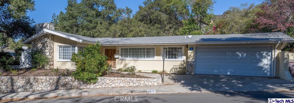 2513 Sleepy Hollow Drive