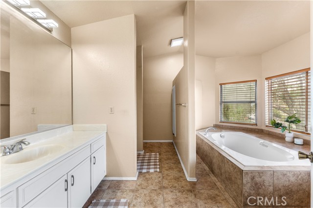 Detail Gallery Image 33 of 47 For 3300 W Avenue J3, Lancaster,  CA 93536 - 4 Beds | 3 Baths