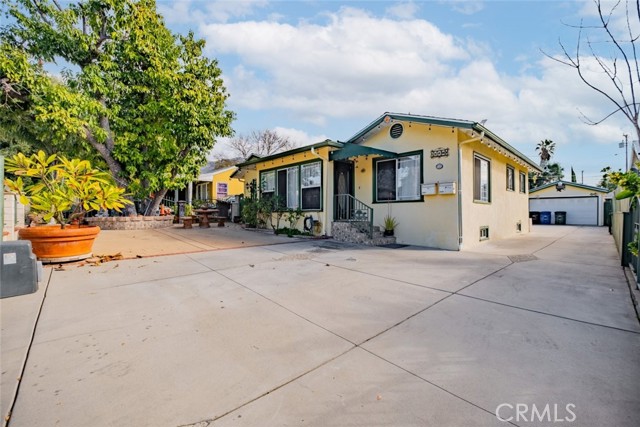 Detail Gallery Image 7 of 66 For 2530 Lincoln Ave, Altadena,  CA 91001 - 7 Beds | 5/1 Baths