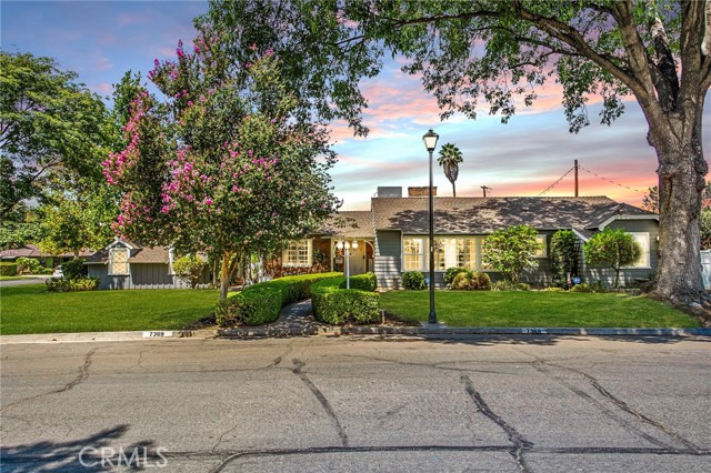 Detail Gallery Image 2 of 56 For 7369 Westwood Dr, Riverside,  CA 92504 - 3 Beds | 2 Baths