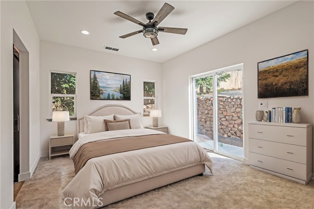 Detail Gallery Image 7 of 32 For 5268 Scottwood Rd, Paradise,  CA 95969 - 2 Beds | 2 Baths