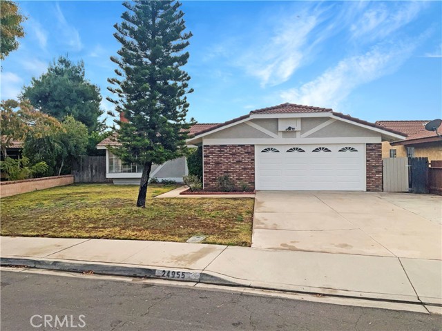 Detail Gallery Image 1 of 1 For 24955 Lorna Dr, Moreno Valley,  CA 92553 - 3 Beds | 2 Baths