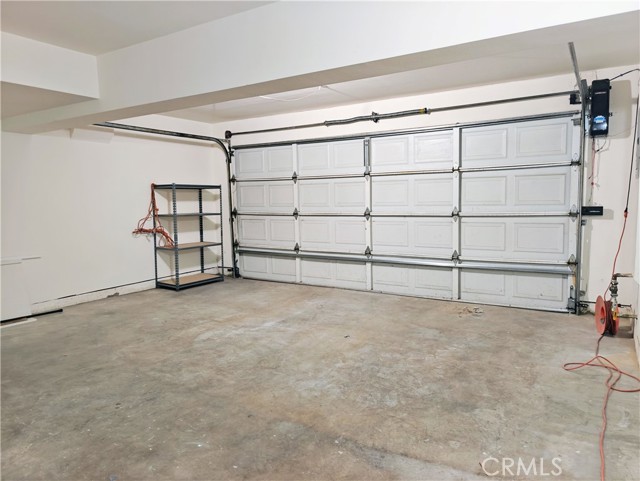 614 Timberwood, Irvine CA: https://media.crmls.org/medias/c41522ab-eb50-4eb9-880a-dec97ce94f37.jpg