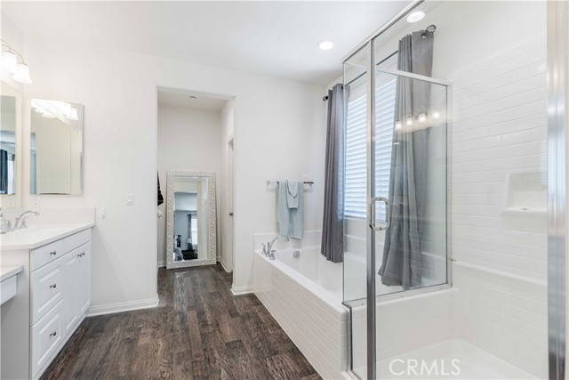 Detail Gallery Image 19 of 36 For 8904 Harmony Ct, Corona,  CA 92883 - 4 Beds | 2/1 Baths