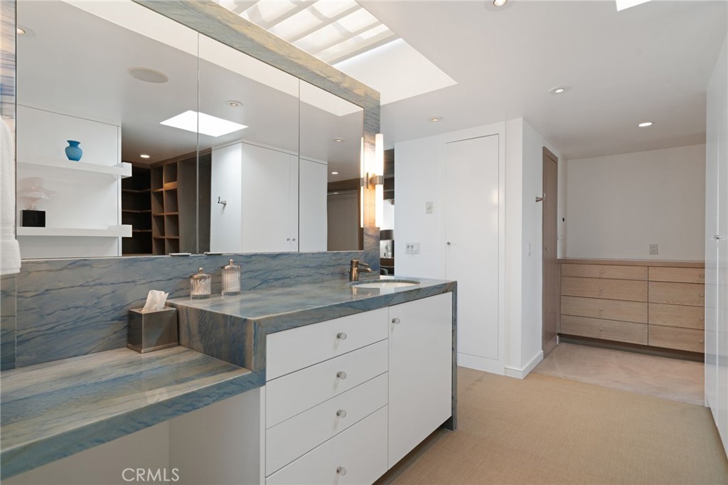 3557 Ocean Drive