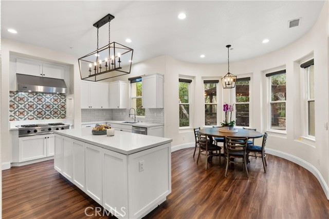 21 Calle Vista Del Sol, San Clemente CA: https://media.crmls.org/medias/c416a191-08ef-48cd-b593-efe384335b57.jpg