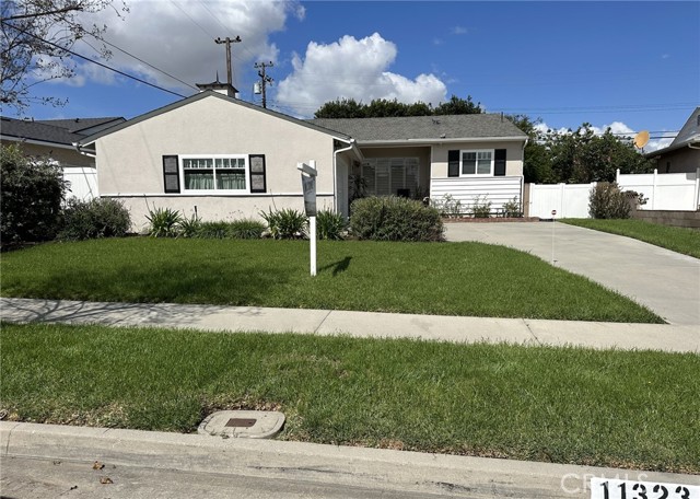 11323 Kentucky Avenue, Whittier, California 90604, 3 Bedrooms Bedrooms, ,2 BathroomsBathrooms,Single Family Residence,For Sale,Kentucky,PW24079472