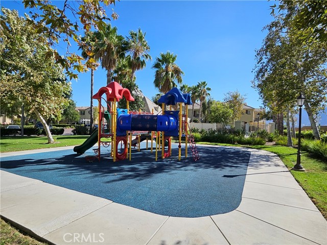 Detail Gallery Image 16 of 24 For 1800 E Lakeshore Dr #2911,  Lake Elsinore,  CA 92530 - 2 Beds | 2 Baths