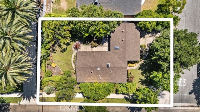 901 E Walnut Avenue, Glendora CA: https://media.crmls.org/medias/c417da95-221c-4286-956e-e89666e99bef.jpg