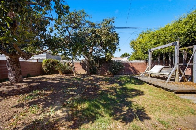 1135 South Fir Avenue photo 25