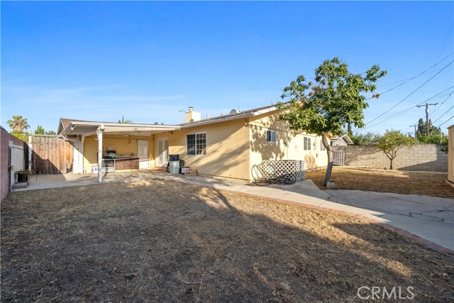 Detail Gallery Image 27 of 34 For 931 N Holly St, Anaheim,  CA 92801 - 4 Beds | 3 Baths
