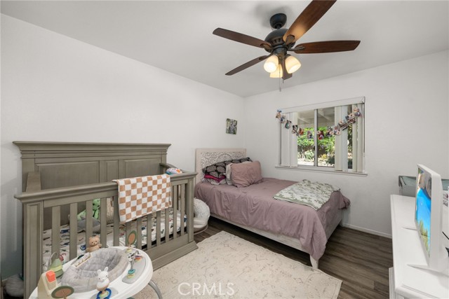 15454 Raymond, Fontana CA: https://media.crmls.org/medias/c4189266-efa7-4b66-9867-5cb7192546fc.jpg