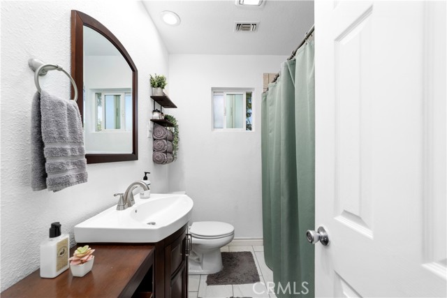 Detail Gallery Image 21 of 32 For 604 N San Antonio Ave, Upland,  CA 91786 - 3 Beds | 2 Baths