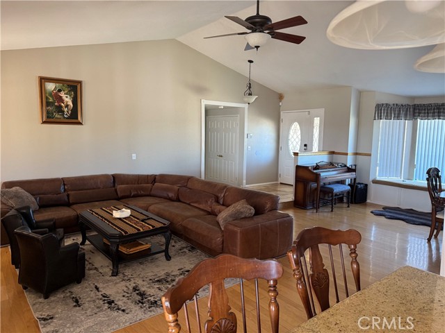 Detail Gallery Image 29 of 30 For 35900 43rd St, Palmdale,  CA 93552 - 3 Beds | 2 Baths