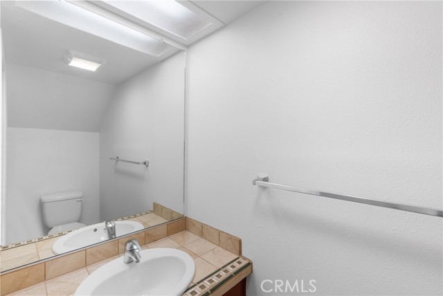 2220 Exposition Drive, San Luis Obispo CA: https://media.crmls.org/medias/c418f1e5-8f0e-464b-b35f-949179e92f14.jpg