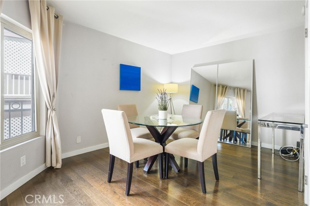 Detail Gallery Image 14 of 40 For 141 S Clark Dr #326,  West Hollywood,  CA 90048 - 1 Beds | 1 Baths