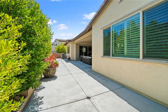 Detail Gallery Image 39 of 67 For 11657 Ambling Way, Corona,  CA 92883 - 3 Beds | 3/1 Baths