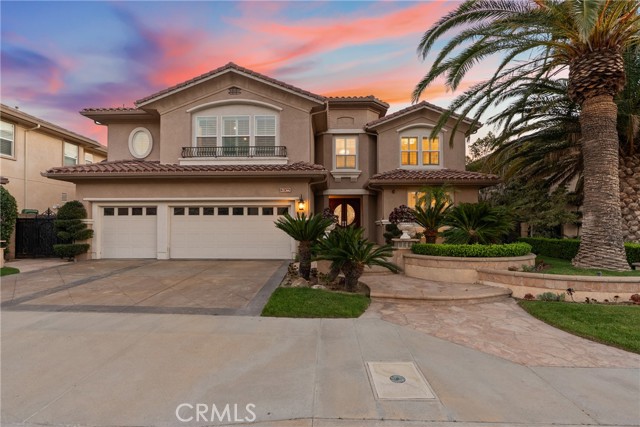 Front Image Thumbnail for CRDW26113667