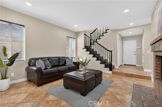 Detail Gallery Image 20 of 51 For 4997 Agate, Chino Hills,  CA 91709 - 3 Beds | 2/1 Baths