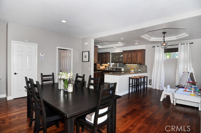 Detail Gallery Image 9 of 26 For 1581 Orange Ave #C,  Costa Mesa,  CA 92627 - 3 Beds | 2/1 Baths