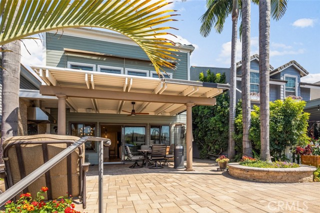 21891 Winnebago Lane, Lake Forest CA: https://media.crmls.org/medias/c41c800d-a1c5-452d-8810-65aa862ec912.jpg