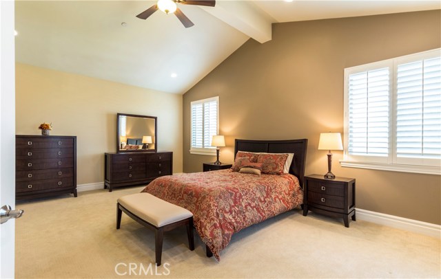 1909 Perry Avenue, Redondo Beach, California 90278, 4 Bedrooms Bedrooms, ,3 BathroomsBathrooms,Residential,Sold,Perry,PV17101888