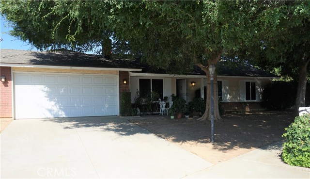 2717 Spicewood Ln, Riverside, CA 92504